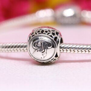 Pandora Silver Zodiac Aquarius Star Sign Bead 791934